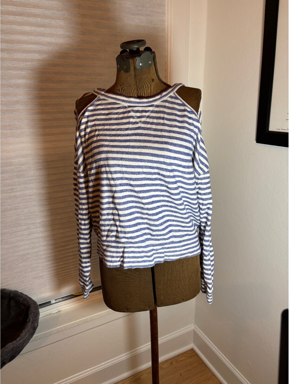 BCBGMAXAZRIA Blue and White Striped Cold Shoulder Sweater Size S